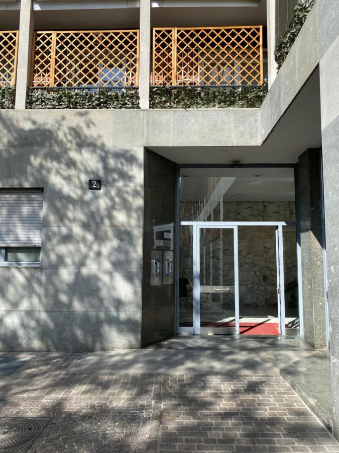 Gramsci 2 - Cozy Apartment Near Sempione Park! ミラノ エクステリア 写真